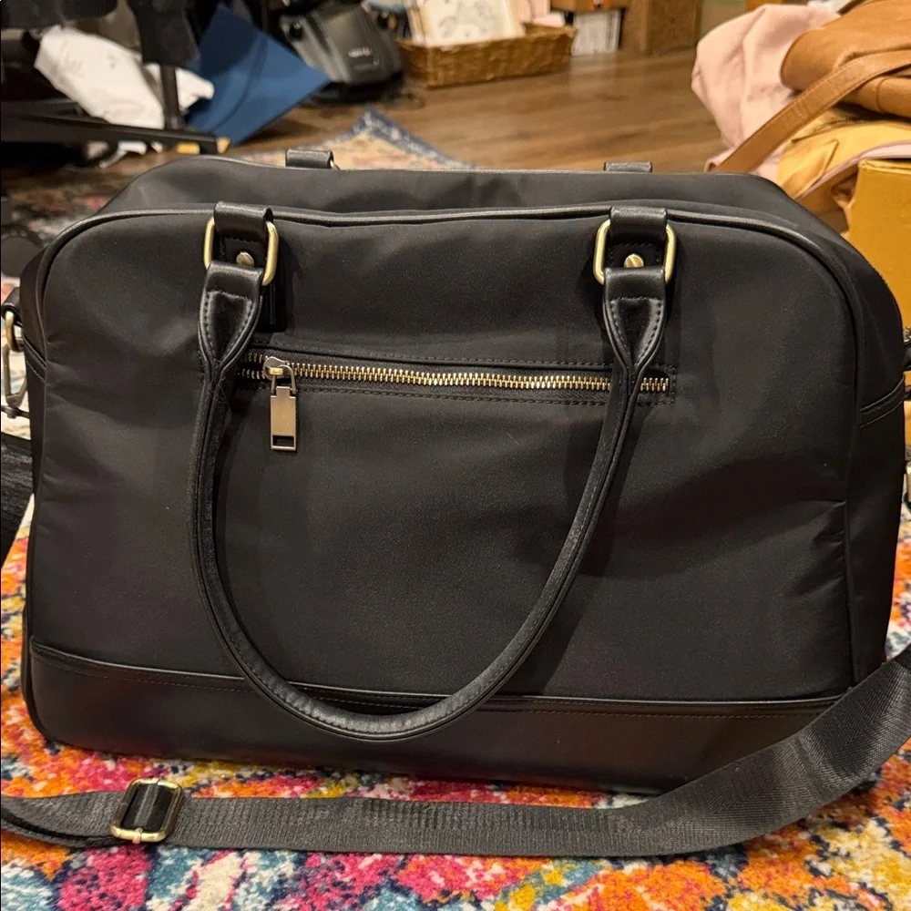 Urban Originals Black Vegan Leather and Nylon Travel Bags - Picture 7 of 14